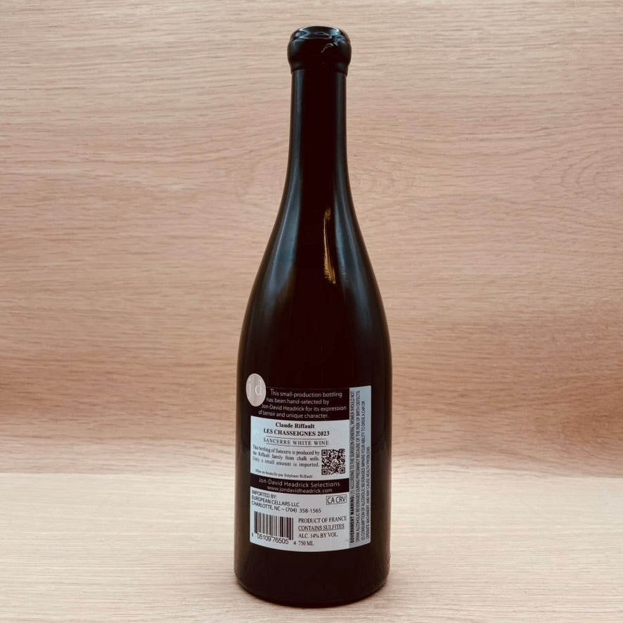 Claude Riffault, "Les Chasseignes," Sancerre, France, Sauvignon Blanc, 2023
