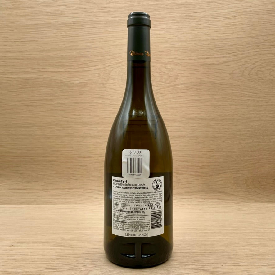 Château l'Oiselinière, Muscadet Sèvre-et-Maine, France, Melon de Bourgogne, 2020