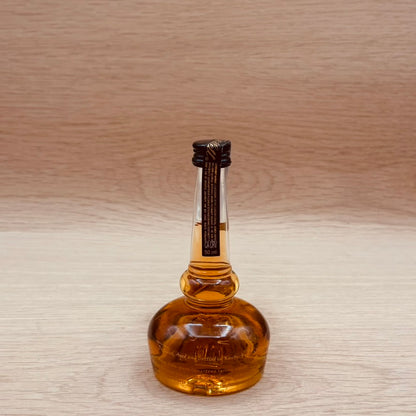 Willett, "Pot Still Reserve," Kentucky Bourbon, 50ml