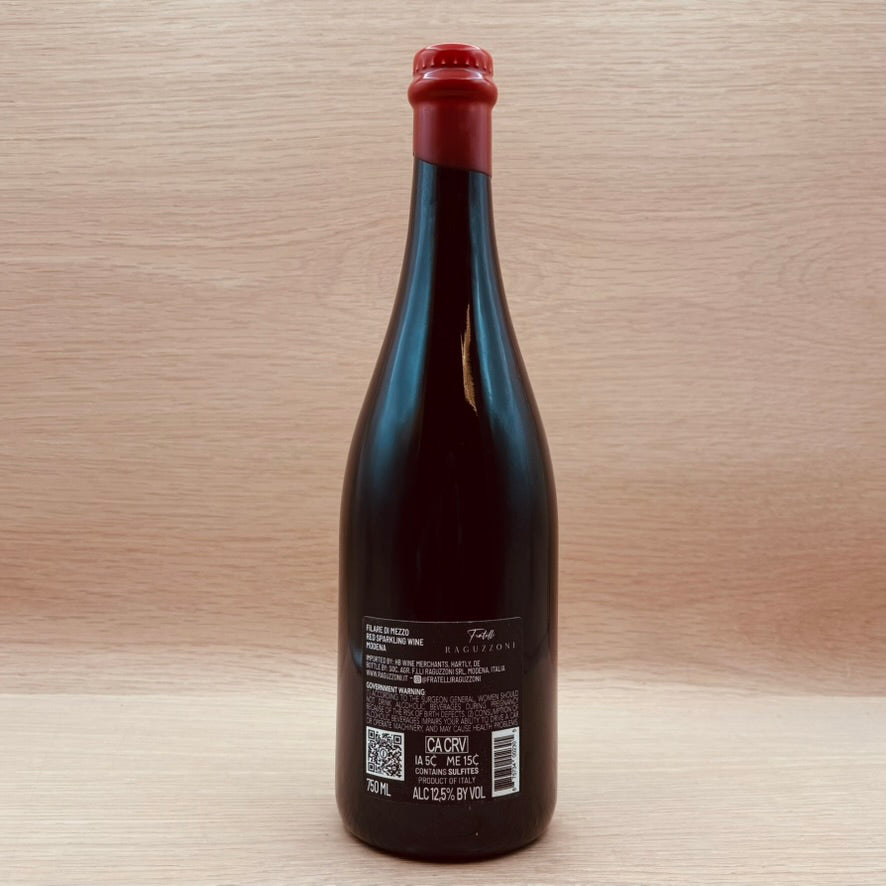 Fratelli Raguzzoni, "Filare di Mezzo," Modena, Italy,  Lambrusco Oliva, 2023