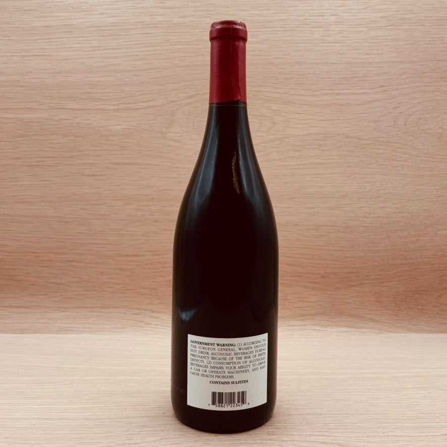 Cameron, Dundee Hills, Oregon, Pinot Noir, 2023