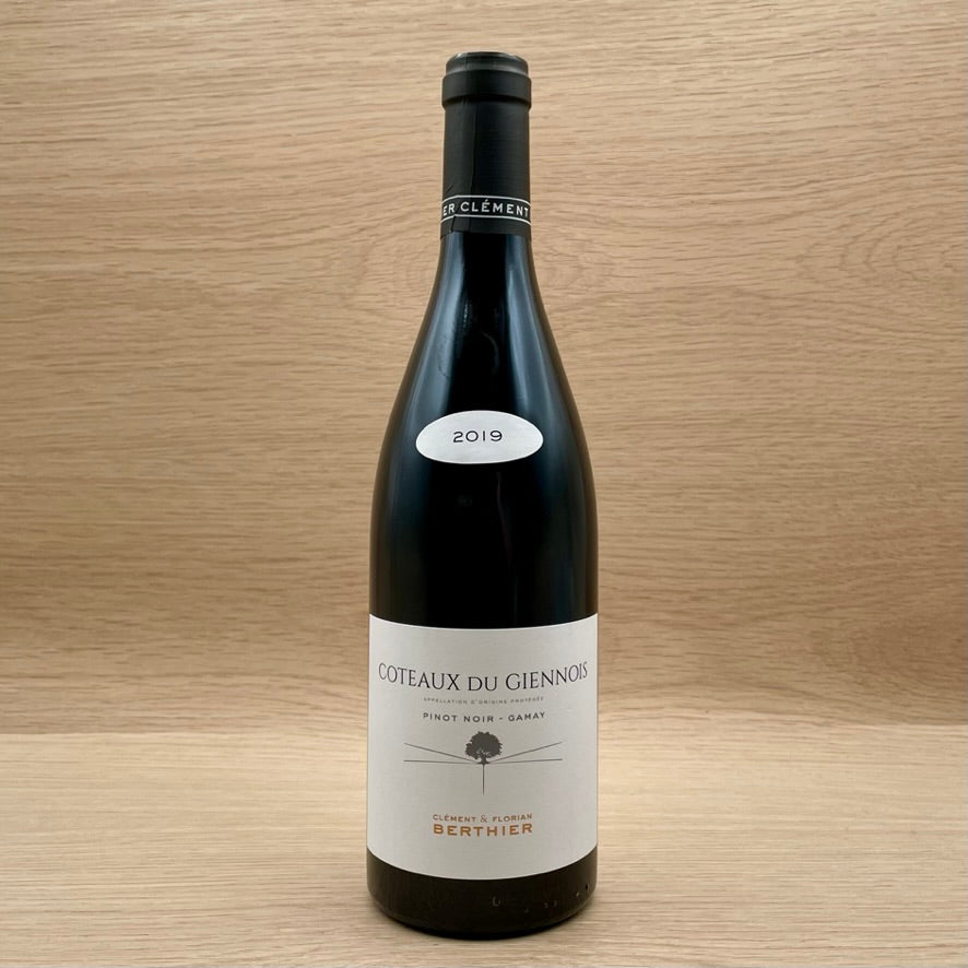 Clement et Florian Berthier, Coteaux du Giennois, France, Pinot Noir blend, 2019